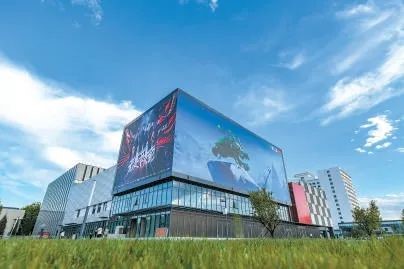 2023展商資訊 | 北京最大裸眼3D大屏，利亞德顯示技術(shù)全面助力北京智慧電競賽事中心